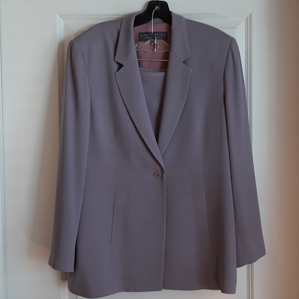 Garfield Mark's 2 piece suit, size 14